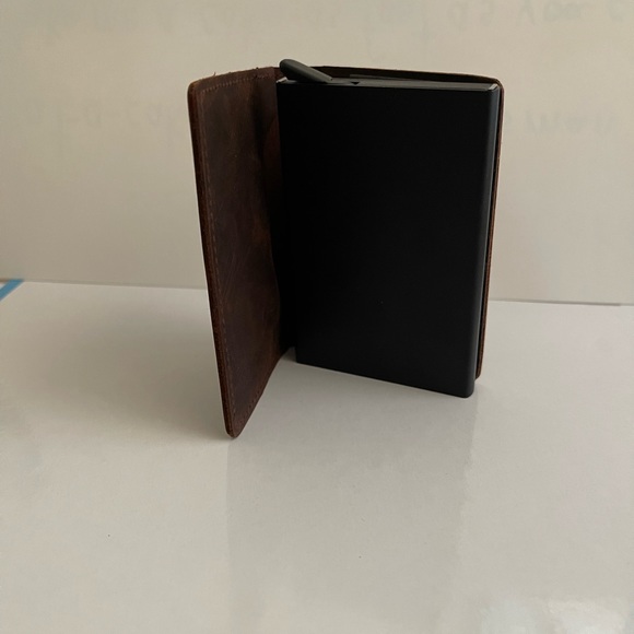 Minimalist wallet - Picture 9 of 9